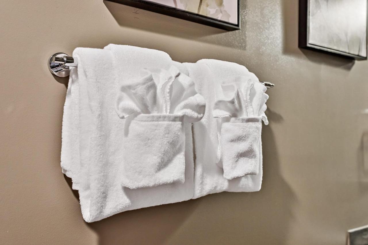Apartment The Versailles By Samsara Luxury View 1300sqf 2bedroom 2bathrom Canmore